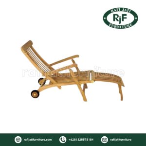 A Picture of Steamer With Wheels By Rafi Jati Furniture Jepara